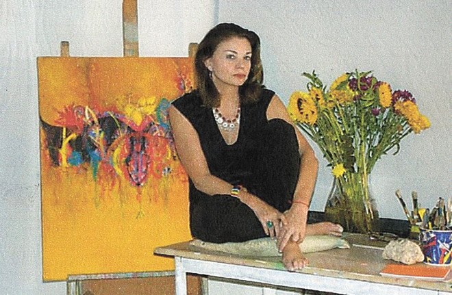 Desde terça-feira, dia 14, as telas de Sylvia Martins colorem as paredes da AFP Galleries, na Madison Ave., em Nova Iorque. Tendo frequentado os ateliês de Glauco Rodrigues e Rubens Gerchmann, no Rio, a artista recebeu influência do Pop de Andy Warhol | 