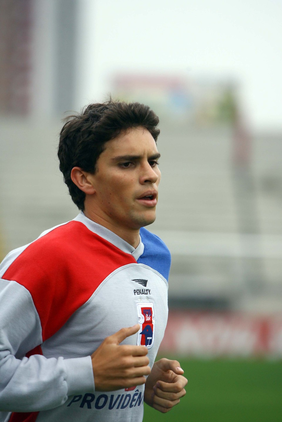 Criado na base do Tricolor, Rodrigo Pimpão pode ver seu futuro decidido na justiça caso o Vasco não se acerte com o Paraná | Hedeson Alves / Gazeta do Povo