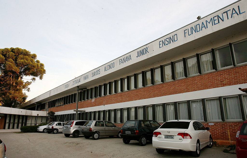 Apesar de ter tirado a pior nota do Paraná, a Escola Alcindo Fanaya Júnior melhorou o desempenho em relação ao Enem 2007 | Rodolfo Bührer/Gazeta do Povo