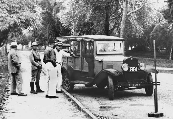 Prova de balizas no interior do Passeio Público, em 1948 | 