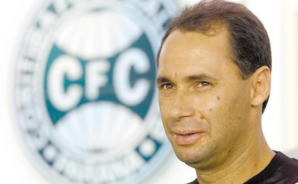 Evair, quando jogou pelo Coritiba | Orlando Kissner / Arquivo GP