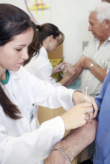 Mesmo quem tomou a vacina no ano passado deve se imunizar neste ano | Diuvlgação