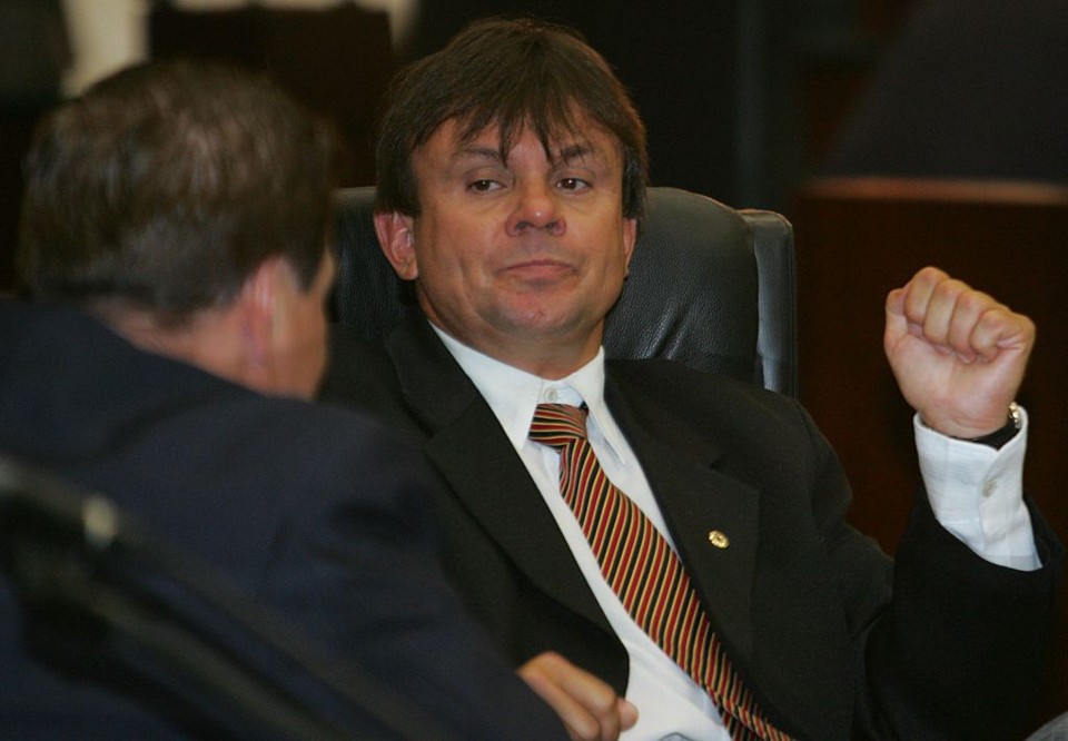 Carlos Simões: cadeiras de rodas e óculos doadas a eleitores levaram à cassação do mandato. | Ivonaldo Alexandre/Gazeta do Povo