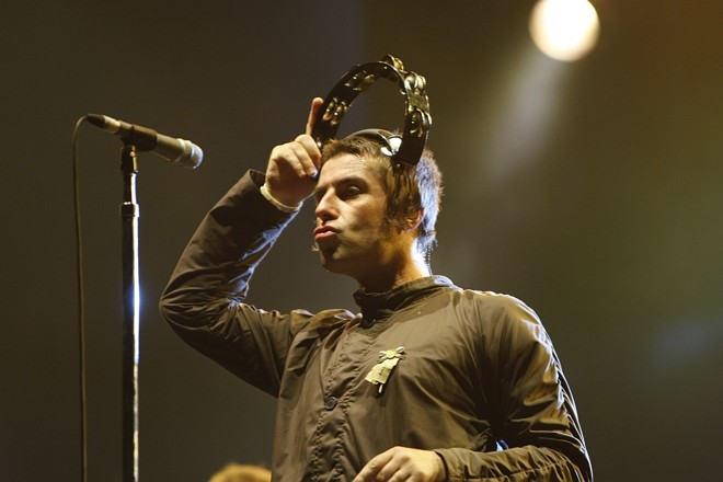 Show da banda Oasis na noite deste domingo (10), na Arena Expotrade |