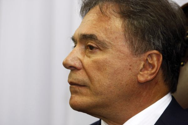 Isso (usar da forma que bem entender a cota aérea) sempre foi possível, legal, moral e ético dentro do Senado.Alvaro Dias(PSDB) | Daniel Derevecki/Gazeta do Povo