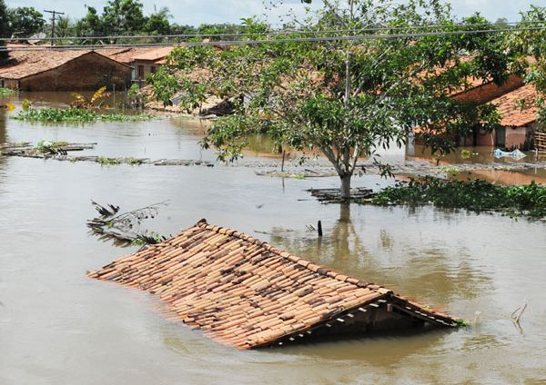 Em Bacabal a cheia do Rio Mearim encobriu casas | Divulgação