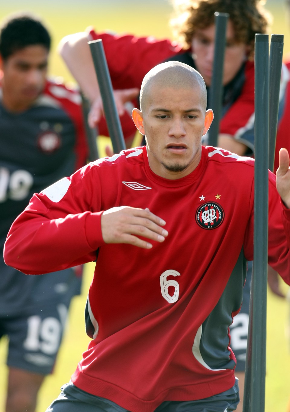 Lateral direito Nei treinou bem e pode ser relacionado pela primeira vez depois de muito tempo no Atlético | Hedeson Alves / Gazeta do Povo