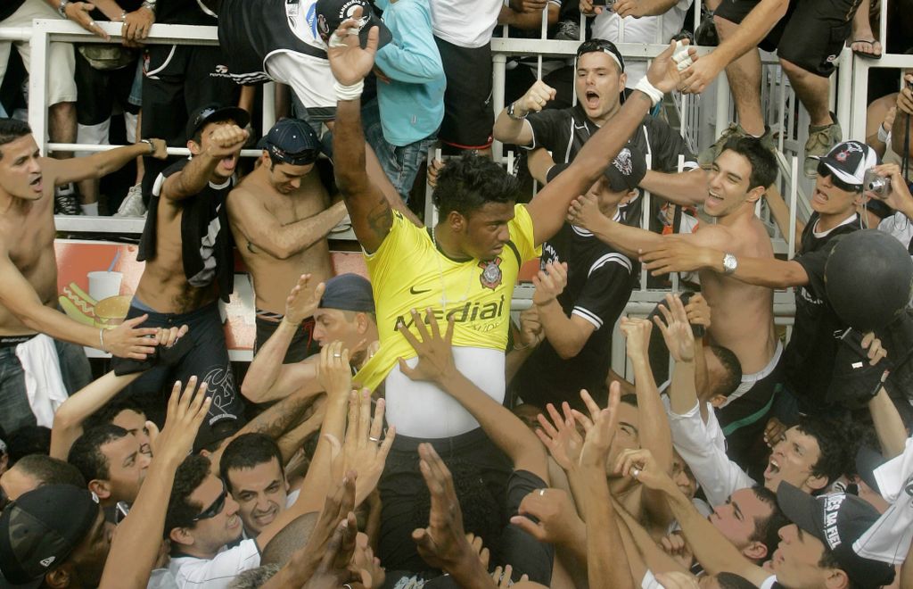 O maioral de 2008: Corinthians do goleiro Felipe não teve adversários na deficitária Segundona | Nelson Antoine/ Arena/AE