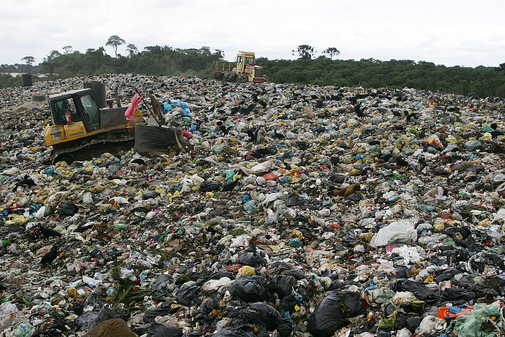 Aterro sanitário da Caximba está próximo do fim de sua vida útil e deve ser interditado em julho | Jonathan Campos/Gazeta do Povo
