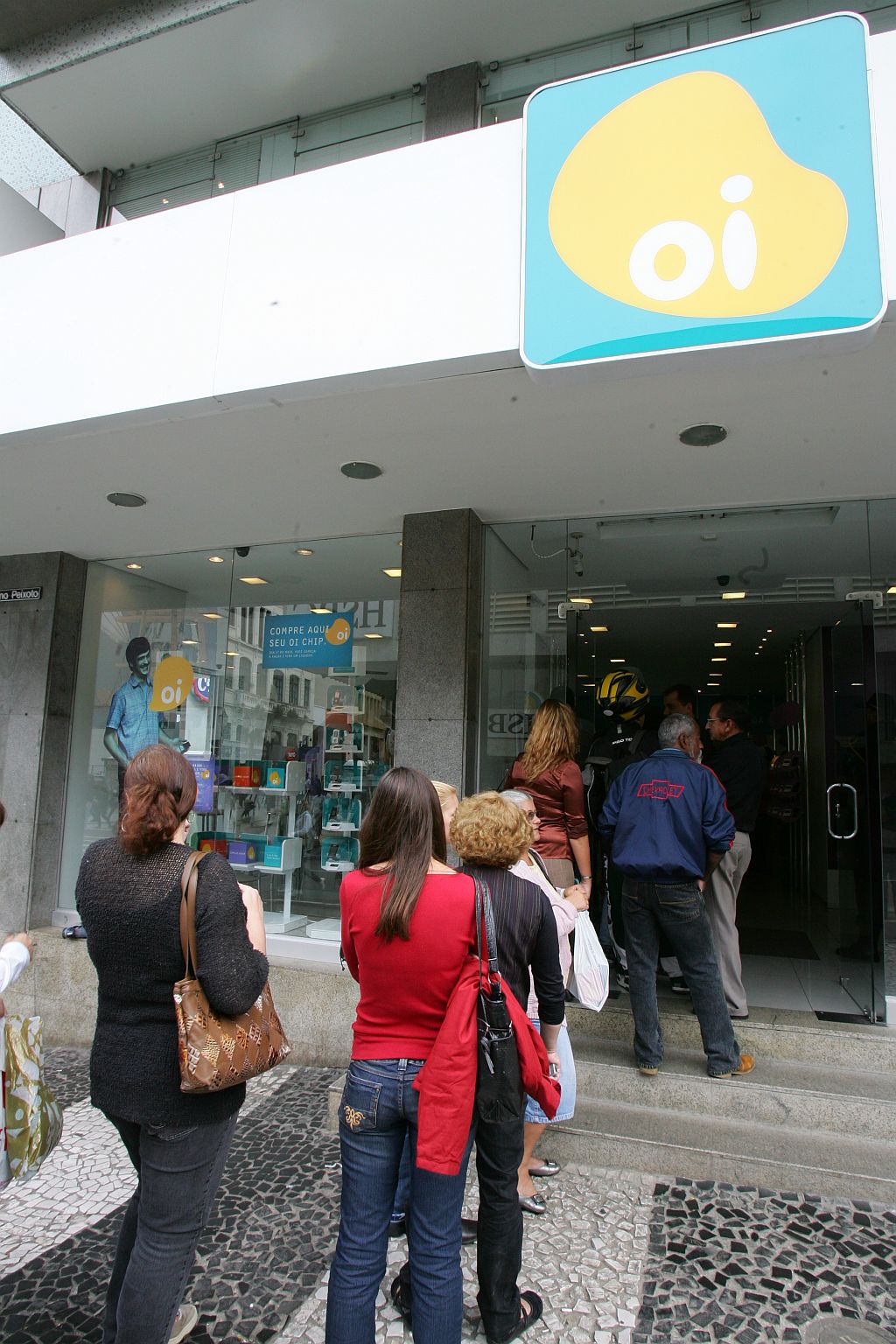 Loja da Oi em Curitiba: empresa vai responder por 90% da telefonia fixa no Sul do país | Marcelo Elias/Gazeta do Povo