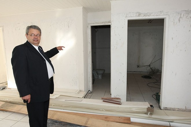 O administrador Eduardo Gabardo comprou uma casa por 40% a menos do valor, investiu 15% e agora o imóvel vale o dobro | 