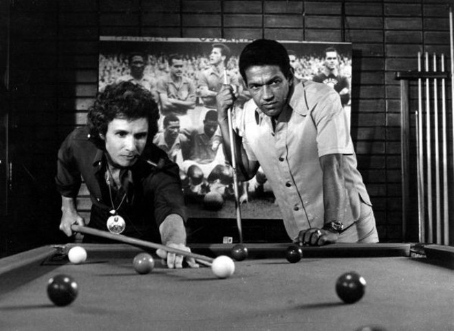 Roberto Carlos e Garrincha, na década de 1970: Elza Soares era o link |