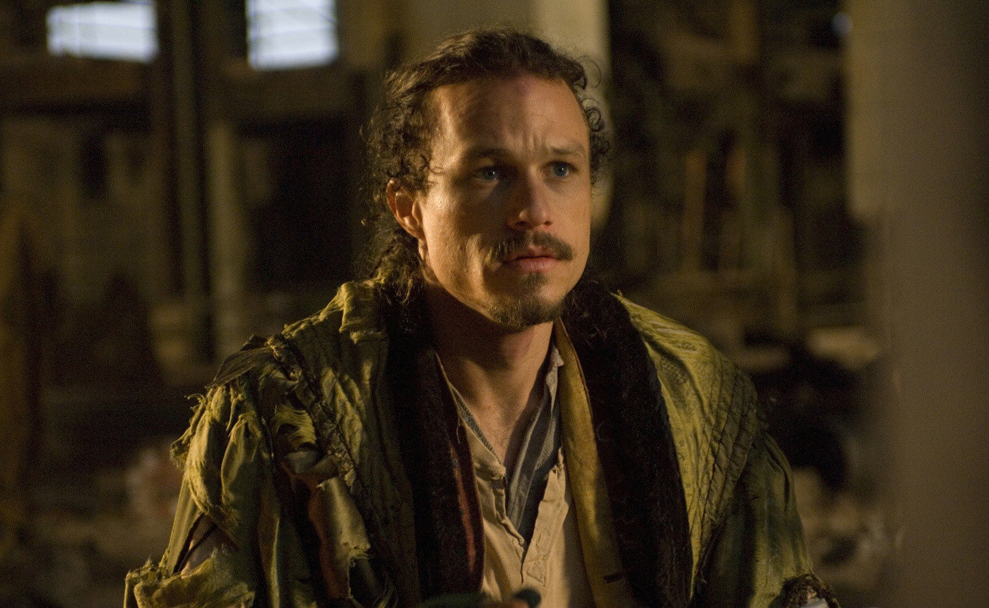 Heath Ledger em seu último papel no cinema, no filme "The Imaginarium of Doctor Parnassus" | Divulgação