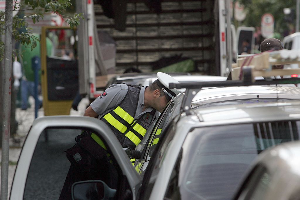 Agentes não venderão mais cartões | Hedeson Alves/Gazeta do Povo