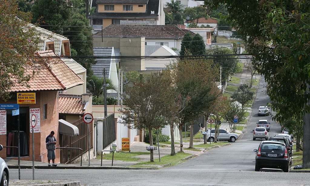 Rua Rosa Saporski: tranquilidade em uma região bucólica | Aniele Nascimento/Gazeta do Povo