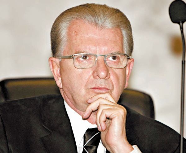 Recebemos o pedido e encaminhamos à corregedoria, que irá tomar as providências necessárias, mas não vou fazer nenhuma insinuação precipitada.Nelson Justus, presidente da Assembleia | Albari Rosa/Gazeta do Povo