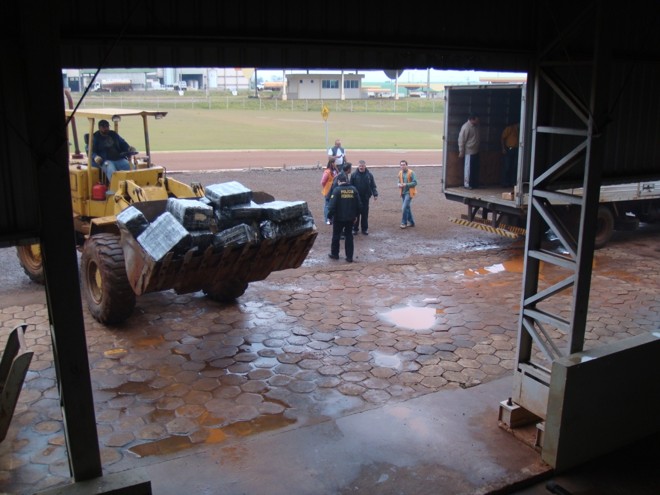 Material foi levado para incineração sob escolta policial | 