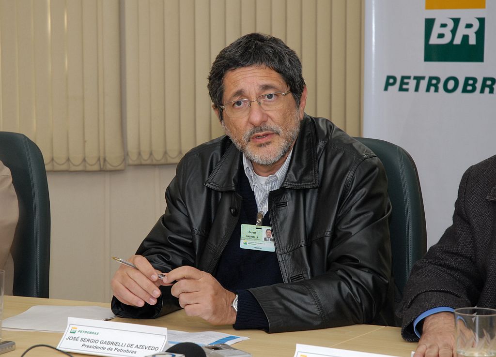 Esperamos que as iniciativas, particularmente do senador Alvaro Dias, não venham a atrapalhar os investimentos, particularmente no Paraná.Sérgio Gabrielli, presidente da Petrobras | Divulgação/Agência Petrobras