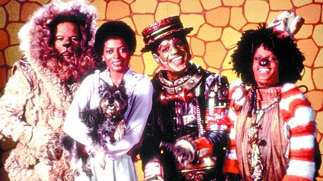 Jackson (último à direita) participou do musical O Mágico Inesquecível, ao lado da amiga Diana Ross | 