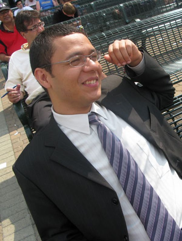 O programador Izaías Cavalcanti morava nos EUA e foi contactado por empresa brasileira que viu seu perfil no LinkedIn. Ele fez a entrevista de emprego via MSN | Divulgação / Arquivo Pessoal