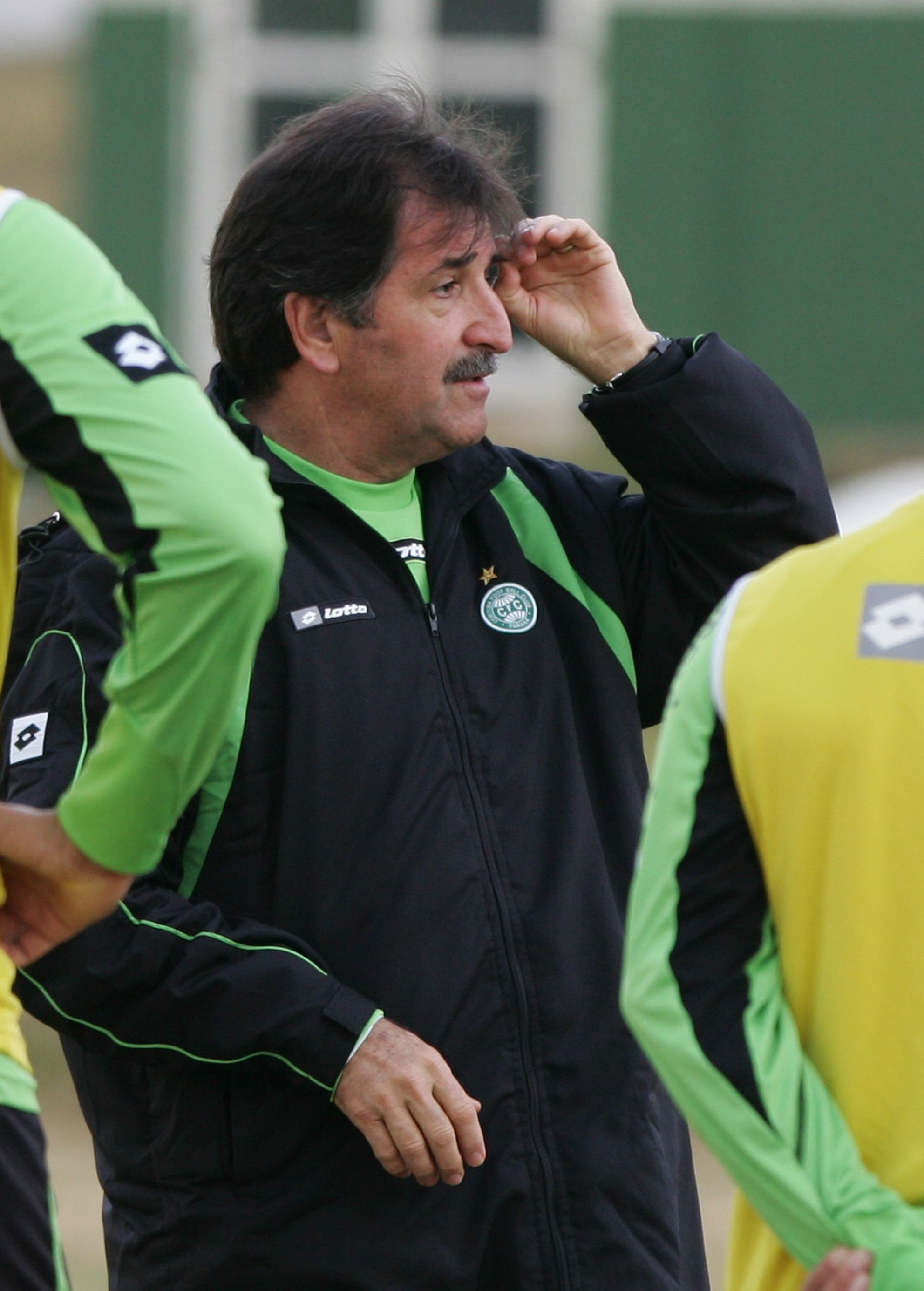 René terá trabalho para escolher as melhores opções para jogo contra o Náutico | Daniel Castellano / Gazeta do Povo