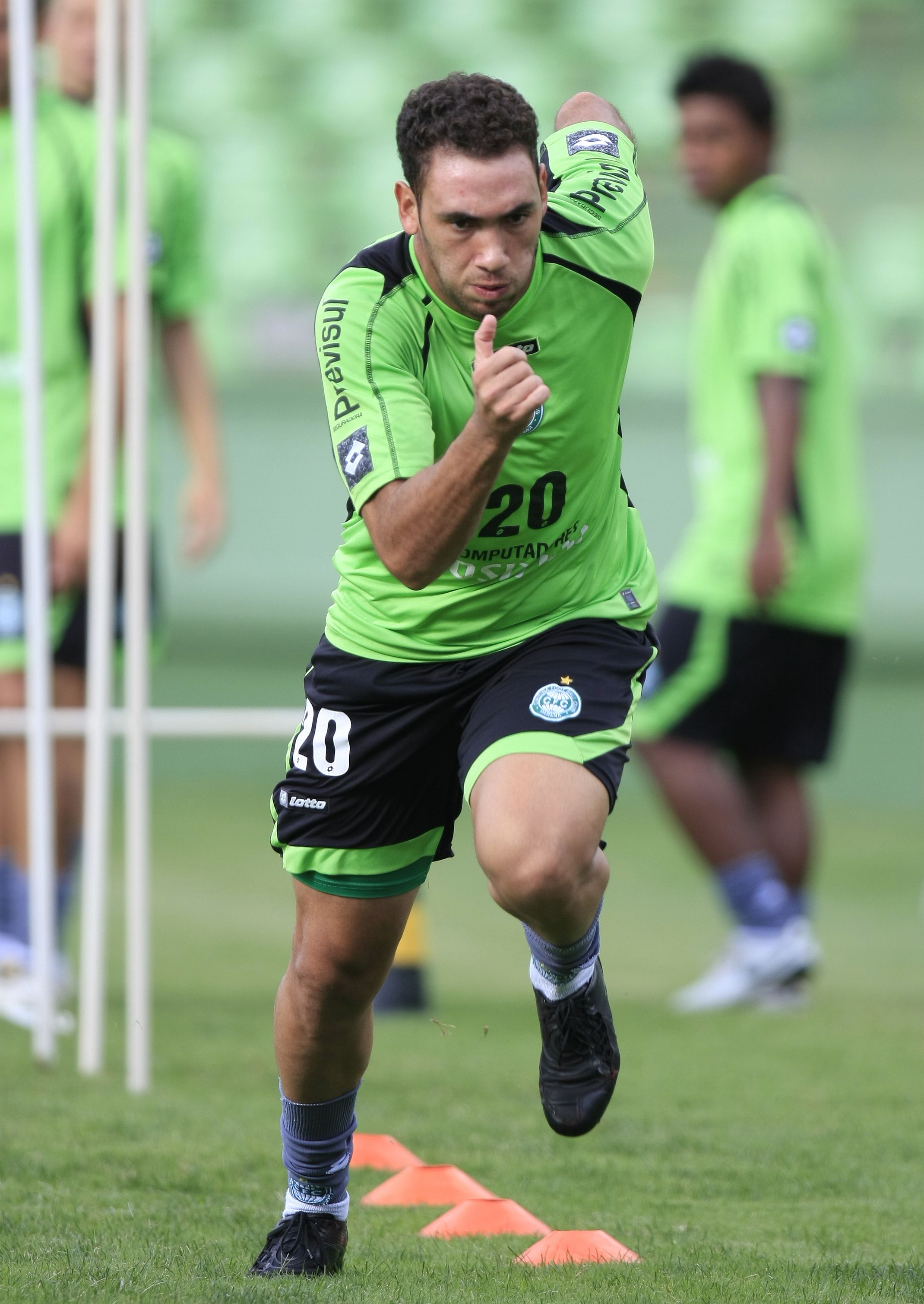 Rodrigo Mancha foi poupado e dificilmente embarca com o grupo para Recife | Daniel Darevecki / Gazeta do Povo