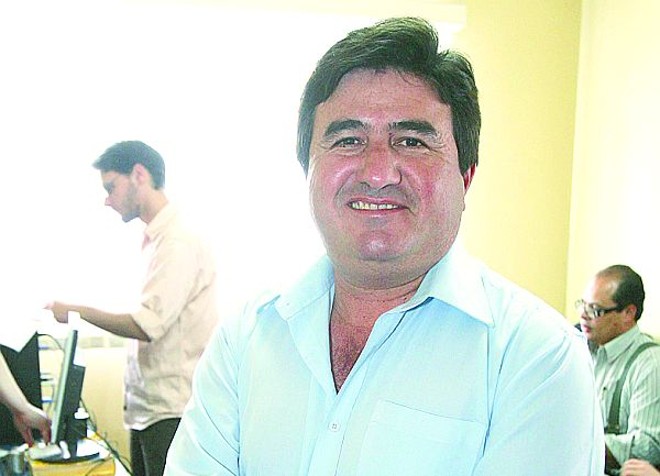 Francisco Garcez: contra chips colocados à força. | 