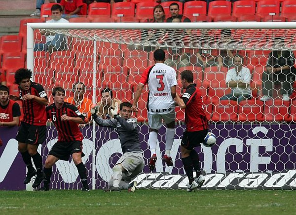 O Atlético foi derrotado por Vitória ... | Pedro Serápio/Gazet do Povo