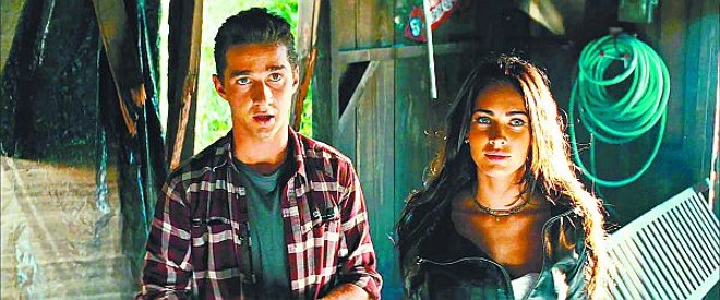 Megatron: robô do mal volta das profundezas do mar para tentar dominar o planeta |