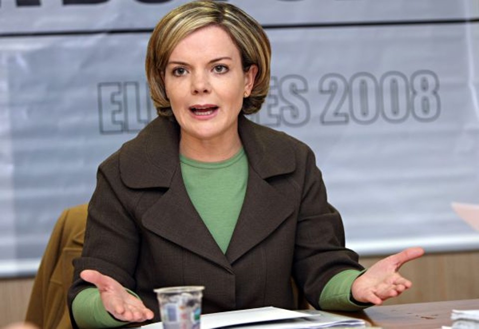 De qualquer maneira, o prefeito precisa explicar esse vídeo. Eu confio na Justiça Eleitoral e espero que sejam tomadas providências. Gleisi Hoffmann ex-candidata do PT à prefeitura de Curitiba | Fotos: Albari Rosa/Gazeta do Povo