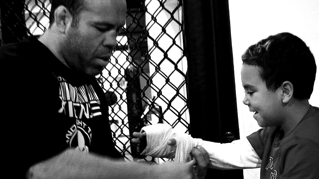 Wanderlei Silva prepara o filho, Thor David, para o primeiro treino: Comecei a olhar o mercado com outros olhos | Divulgação