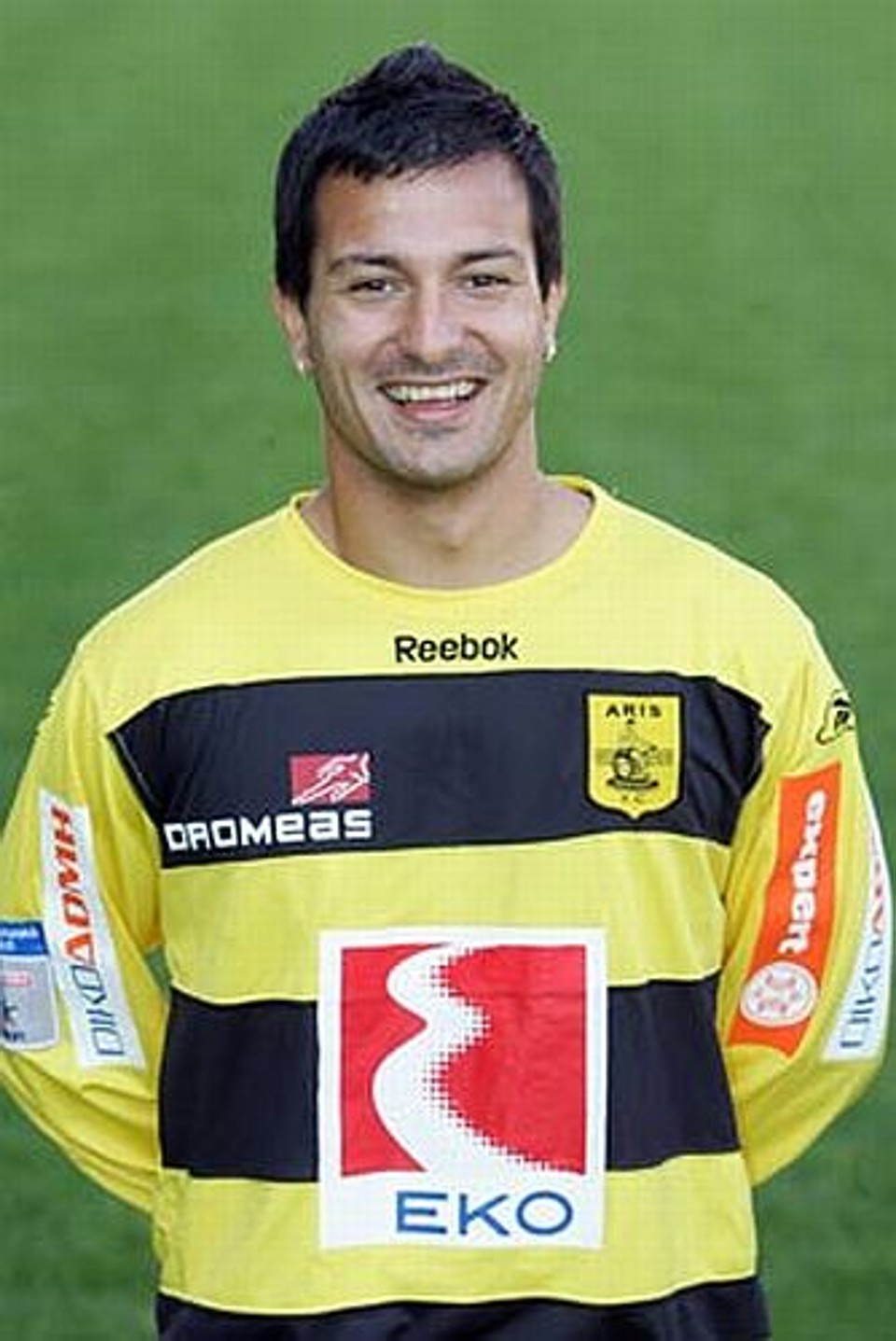 Direção coxa-branca aguarda assinatura de Thiago Gentil para anunciar jogador como reforço | Divulgação / Aris FC