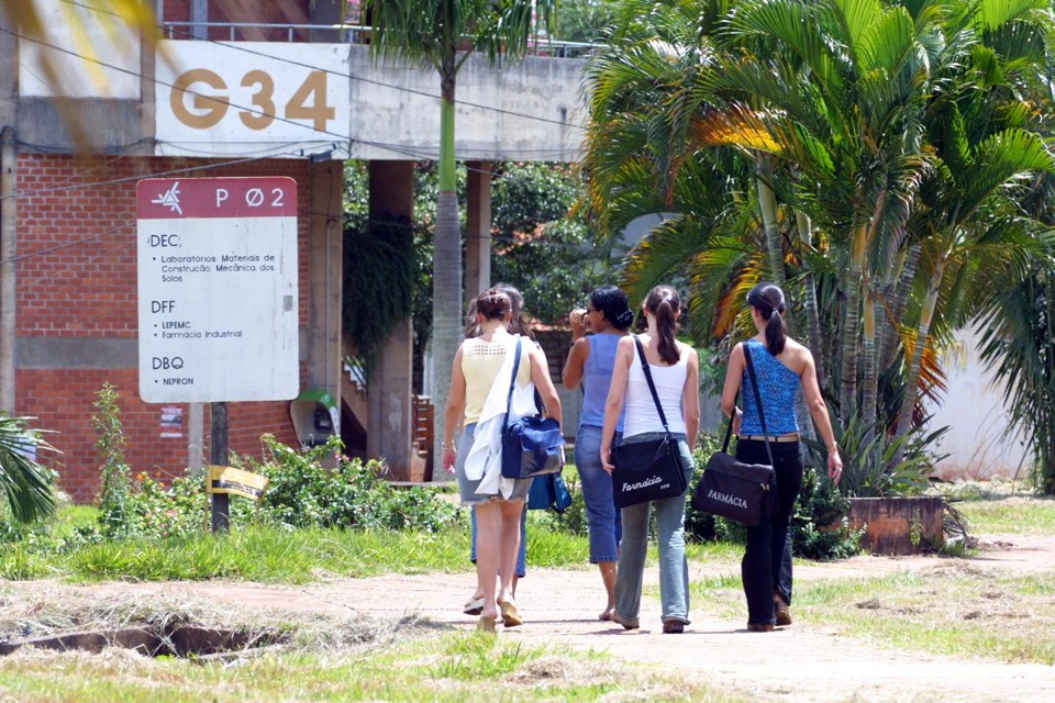 Intenção é que os estudantes se concentrem nas provas e não nas festas ao redor da universidade | Arquivo