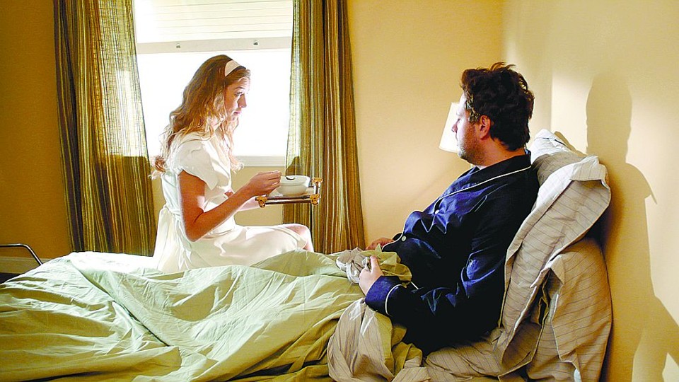 Amanda(Luana Piovani) dá canjinha para o amado, Pedro (Selton Mello): mulher ideal? | Fotos: Divulgação