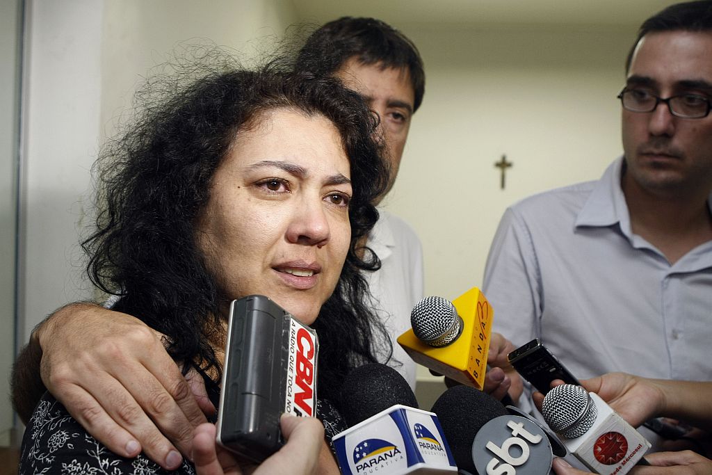 Não queremos vingança nem perseguição. Queremos apenas lembrar (dos dois jovens mortos).Cristiane Yared, mãe de Gilmar, um dos dois jovens mortos no acidente em que se envolveu o ex-deputado Fernando Ribas Carli Filho | Rodolfo Bührer/Gazeta do Povo
