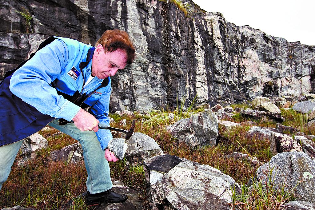 Na Mineropar, Mário Lessa passa pouco tempo em campo, mas no início da carreira ele rodou o interior do Brasil | Jonathan Campos/Gazeta do Povo