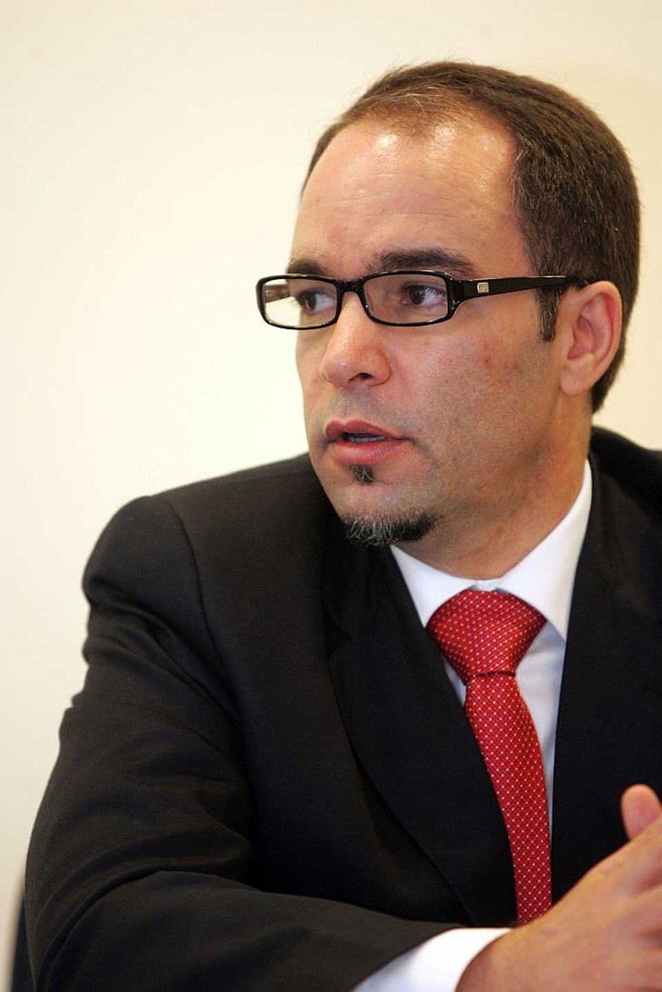 Néviton Guedes, da Procuradoria Eleitoral, ouviu ontem o depoimento do ex-servidor apontado como responsável pelo vazamento do vídeo | Priscila Forone/ Gazeta do Povo