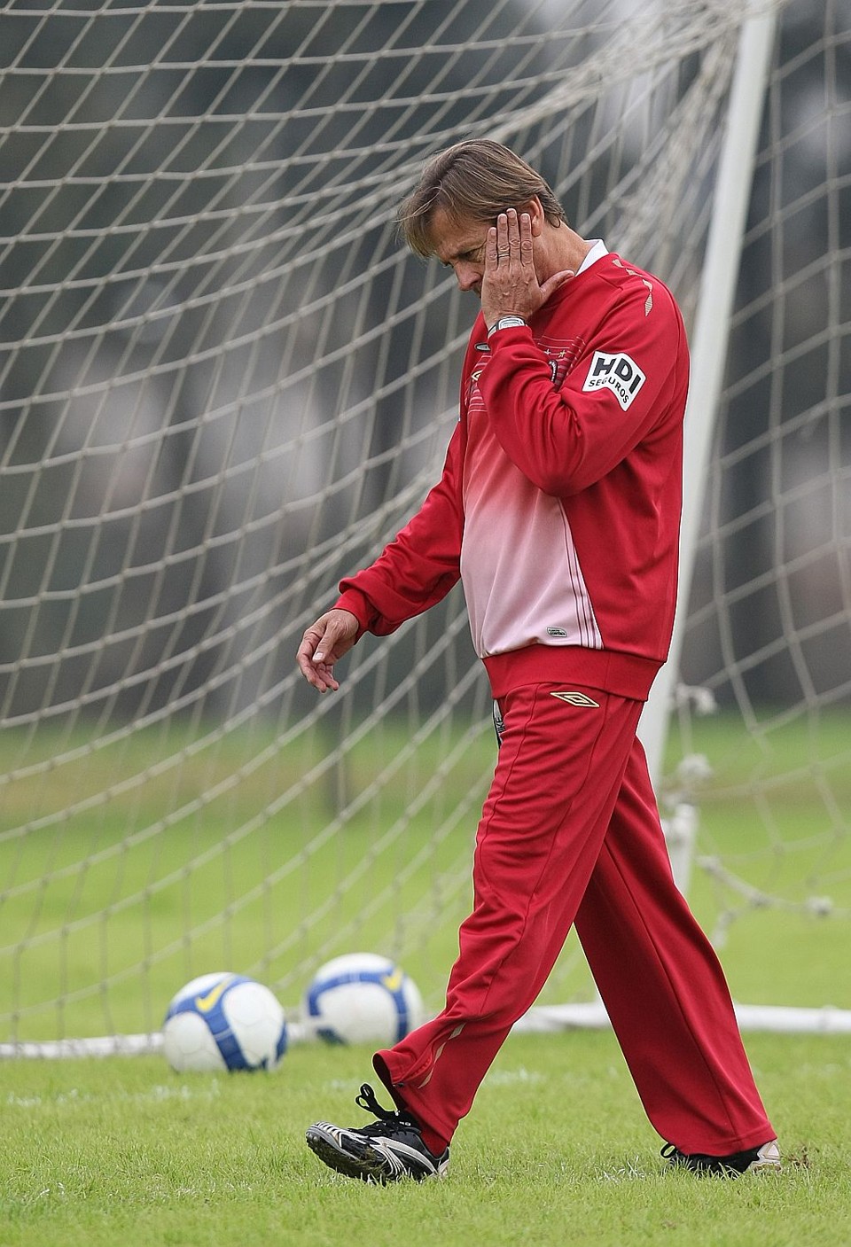 Waldemar Lemos recebeu o respaldo do elenco para seguir à frente do Atlético | Jonathan Campos/ Gazeta do Povo