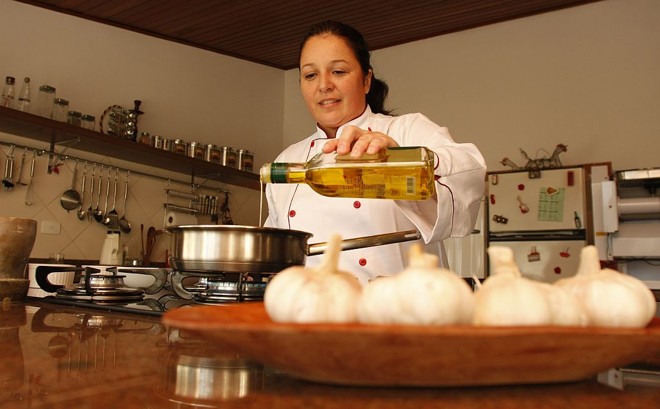 A chef de cozinha Débora Bassoli contou com o apoio de um grupo de ajuda para fumantes para largar o cigarro |