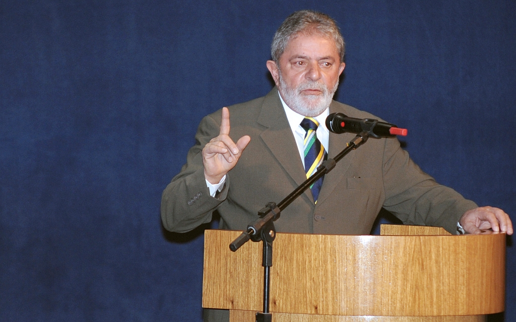 O presidente Luiz Inácio Lula da Silva defendeu Sarney na cerimônia de posse do novo procurador-geral da República, Roberto Gurgel | Roosewelt Pinheiro/ABr