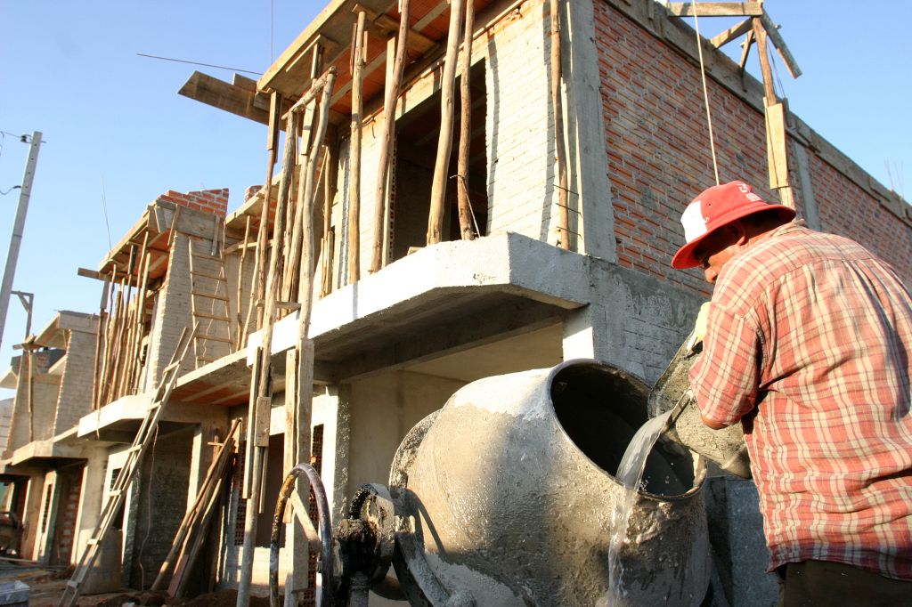 Até junho de 2008, 742 pessoas foram empregadas na construção. Até junho deste ano já foram 1.099 | Arquivo/Gazeta do Povo