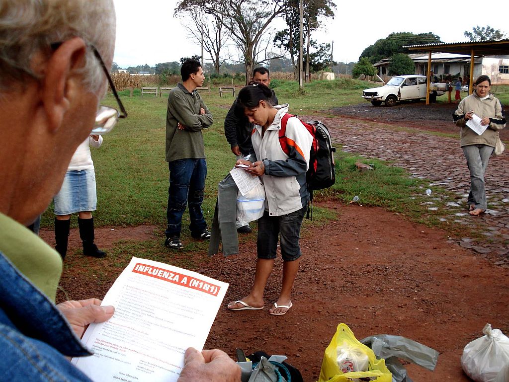 Famílias de detentos da Cadeia Pública de Foz recebem orientação sobre a gripe | Fabíula Wurmeister/Gazeta do Povo