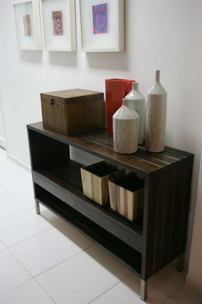 Modelo de madeira de demolição, R$ 2.976 na Piccola Brotto | 