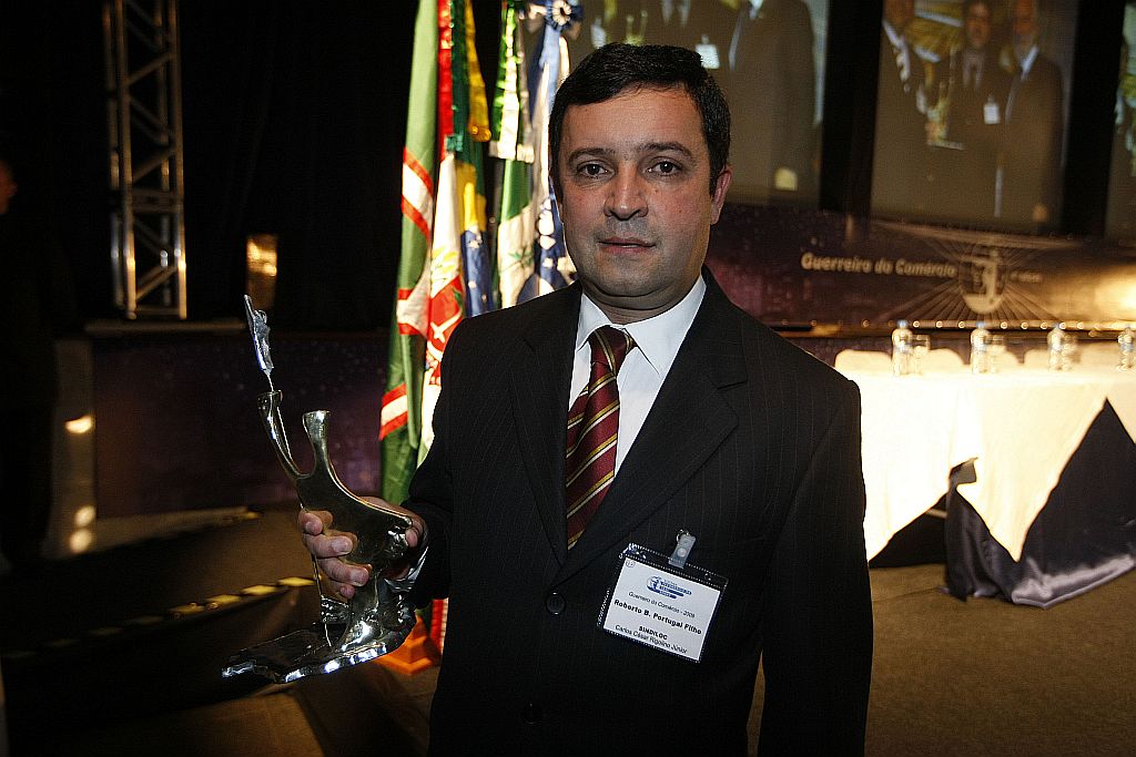 Bacelar Portugal Filho, da Thrifty, recebe troféu Guerreiro do Comércio | Pedro Serápio/Gazeta do Povo