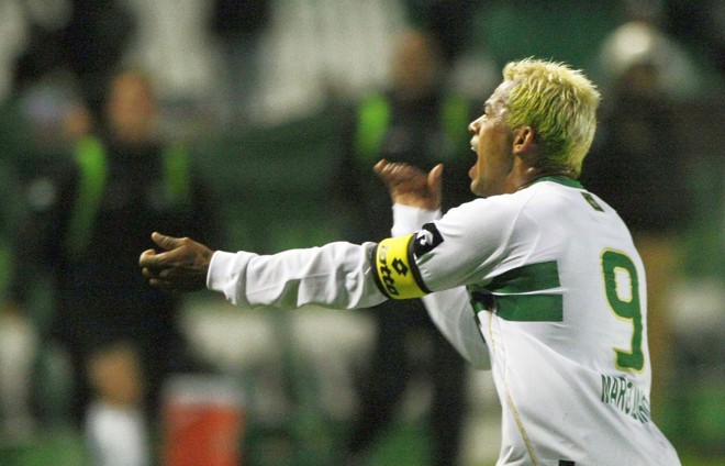 Marcelinho fez um golaço e se emocionou com o carinho da torcida | 