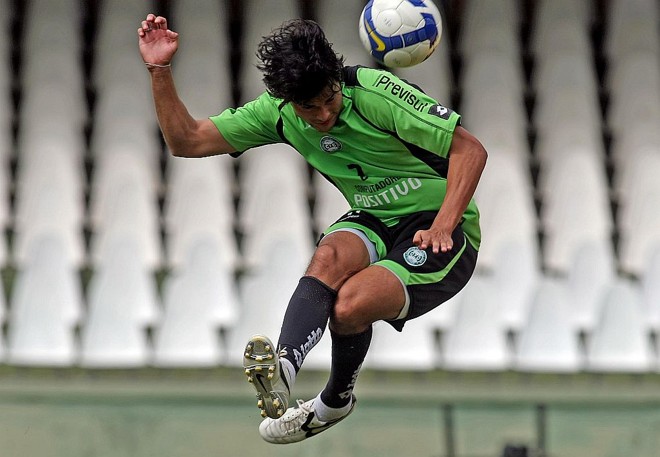 Pedro Ken é o recordista de desarmes: em oito partidas, 20 vezes | Albari Rosa/Gazeta do Povo