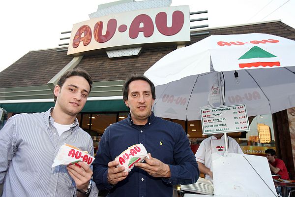 Zambon e Brecailo, do Au-Au: aposta em São José dos Pinhais | Hedeson Alves/Gazeta do Povo