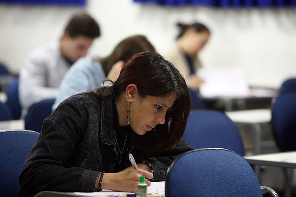 Maior parte dos candidatos estudaram o ensino médio em escola particular | Hedeson Alves / Gazeta do povo
