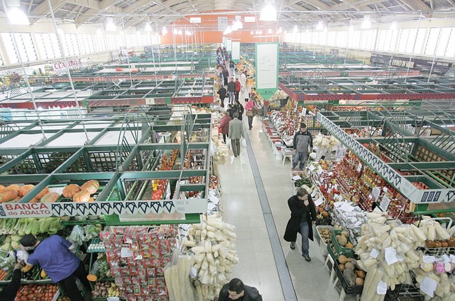 Itens de segurança do Mercado serão refeitos, mas usuários não correm riscos | Ivonaldo Alexandre/Gazeta do Povo