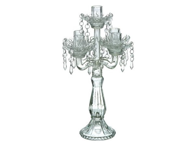 Candelabro Gothic. Acomoda cinco velas. Preço: R$ 159,90. À venda na Tok Stok | 